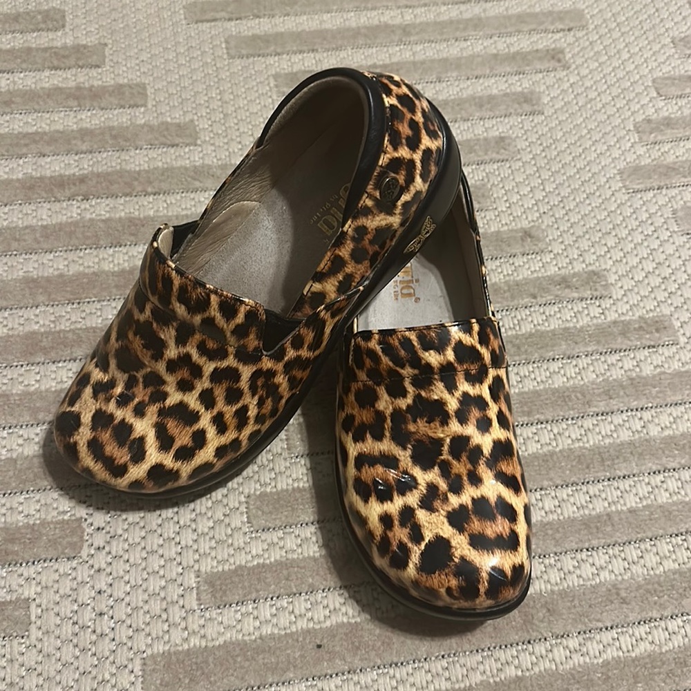 Algeria by PG Lite Shoes